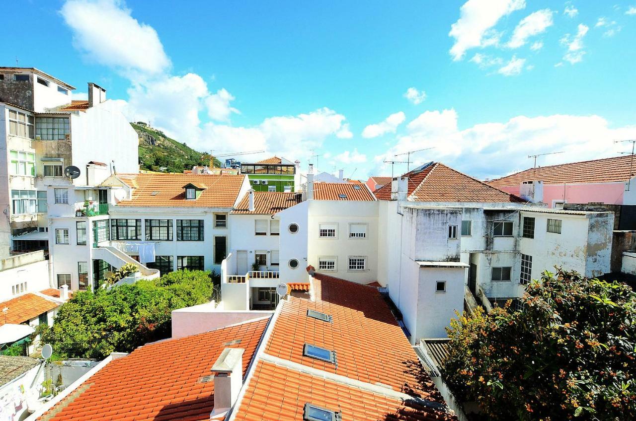Suites & Apartments Dp Vfxira Vila Franca de Xira Exterior photo
